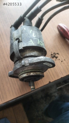 Volkswagen Golf 3 distribütör 1995 0237521050