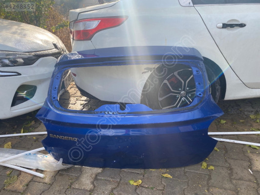 dacia sandero bagaj kapağı cıkma orjinal