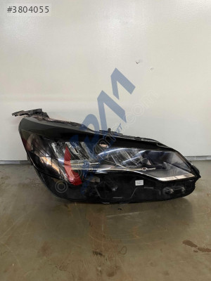 PEUGEOT 3008 SAĞ ÖN FAR