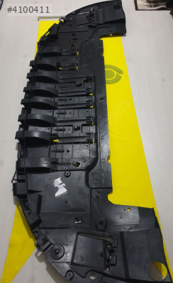 622355835r Renault megan 4 ön tampon alt muhafaza bakaliti sifir