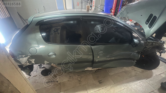 Peugeot 206 sağ arka kapı dolu orjinal