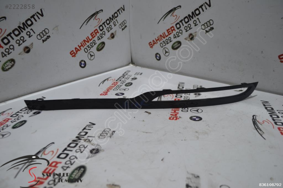 LAND ROVER VELAR SOL ARKA TAMPON KAPLAMASI J8A2-17D753-BA