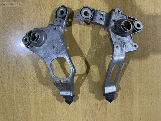 FOCUS SİLECEK MOTOR AYAKLARI SAĞ-SOL