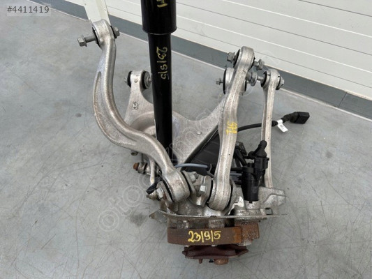 PORSCHE PANAMERA 971 KASA ARKA TAŞIYICI SETİ HATASIZ