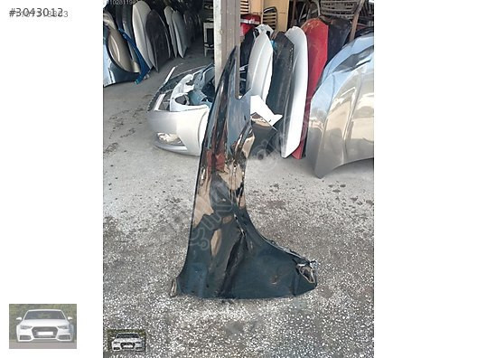 Volvo V40 sağ ön çamurluk