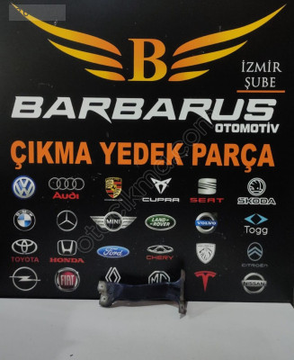 AUDİ A3 SAĞ ÖN ÇAMURLUK BAĞLANTI SACI 8Y0821132