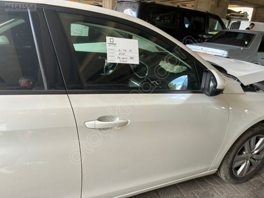 2020 Peugeot 308 SAĞ ÖN KAPI