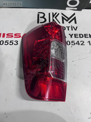 Nissan Navara (2015-2018) Stop