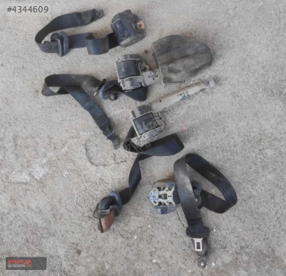 VOLKSWAGEN POLO HB 1998 EMNİYET KEMERLERİ EYUPCAN OTO