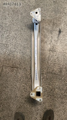 Pejo 2008 arka tampon demiri