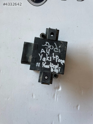 AUDİ A4 YAKIT POMPA BEYNİ ÇIKMA ORJİNAL