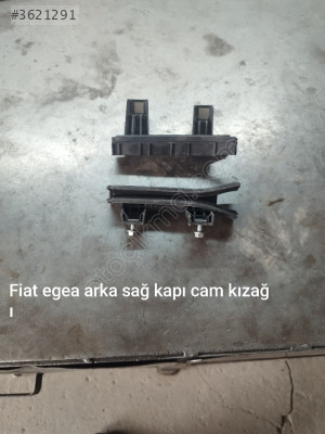Fiat egea arka sağ kapı cam kızağı