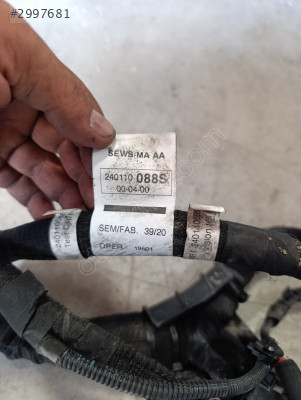 240110088S Megane 4 motor tesisatı