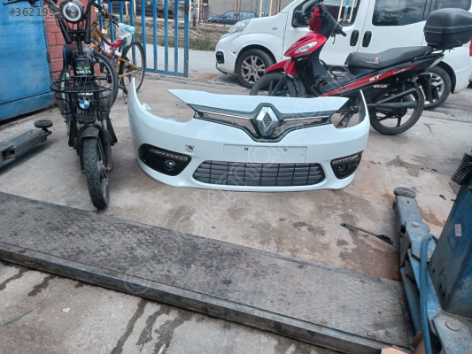 Renault Fluance makyajlı kasa dolu ön tampon çıkma hatasız