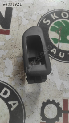 5K4868346 VW Golf 6 sağ arka kapı cam düğme çerçevesi yuvası