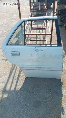 HYUNDAİ EXCEL SAĞ ARKA KAPI