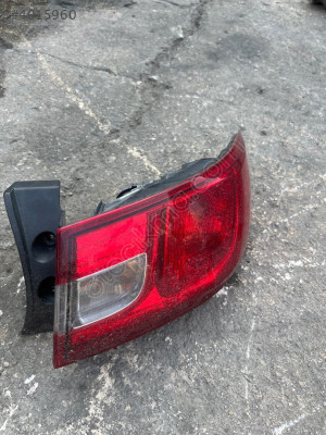 RENAULT CLİO 4 SAĞ STOP LAMBASI