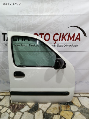 Renault Kangoo Sağ ön kapı camı