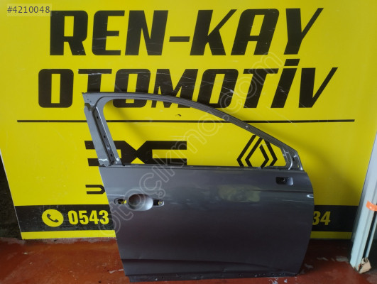 RENAULT CLİO 5 SAĞ ÖN KAPI GRİ ORJ ÇIKMA NOKTA HASARLI RENKAY