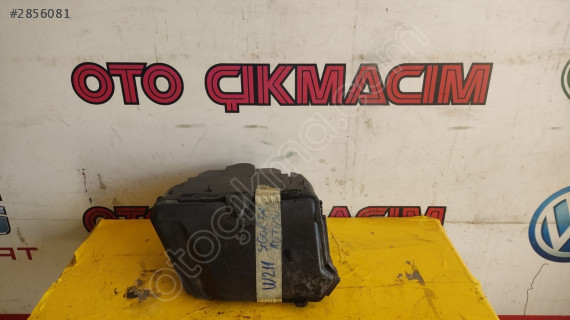 MERCEDES W211 E SERİSİ SİGORTA KUTUSU