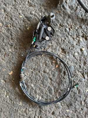 Nissan Qashqai Kaput kilidi