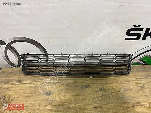 SKODA SUPERB 2010-2012 ORJİNAL ÇIKMA ORTA IZGARA