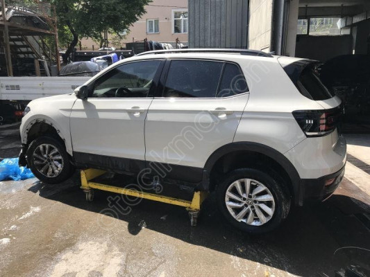 VOLKSWAGEN T-CROSS 2018 2024 SOL ARKA ÇAMURLUK 2GM809843B