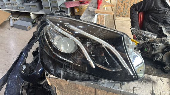 MERCEDES E SERİ W213 LED SAĞ FAR 2139064004