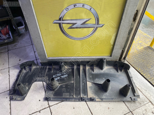 OPEL ASTRA L ARKA TABAN MUHAFAZASI ÇIKMA 9832683580 CANCAN OPEL