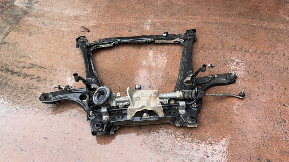 RENAULT TALİANT  motor treversi direksiyon kutusu