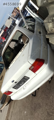 FORD ESCORT SAĞ ARKA KAPI