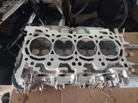 Toyota COROLLA1.6 silindir kapağı 1zr