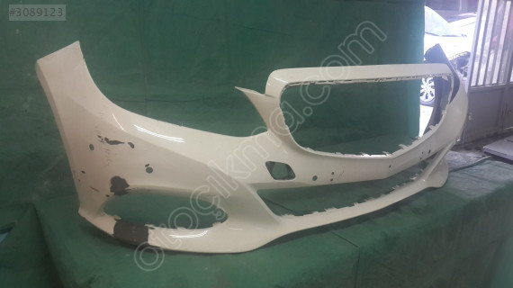 Mercedes E 212 TAMPON ÖN