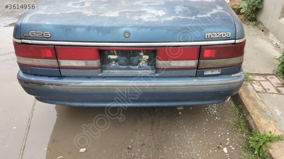 91 Mazda 626 arka stop reflektör