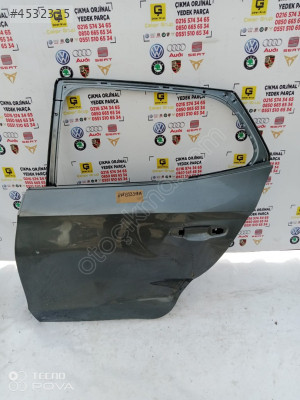 SKODA FABİA 2024 SOL ARKA KAPI OEM 6VE833311