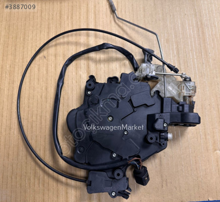 VW CADDY 94-98 SAĞ SÜRGÜLÜ KAPI KİLİDİ 2K0843654N