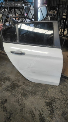 fiat egea sağ arka kapı çıkma