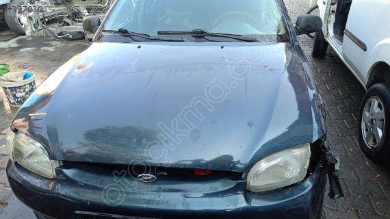 hyundai accent kaput