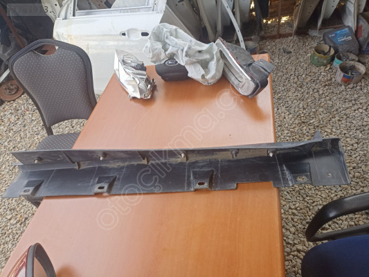 Ford Courier Sol Ön Marşbiyel Bakaleti