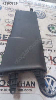 5F4867240 Seat Leon 2015 arka direk kaplama sağ