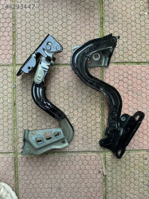 TESLA MODEL Y KAPUT MENTEŞESİ SAĞ SOL JUNIPER