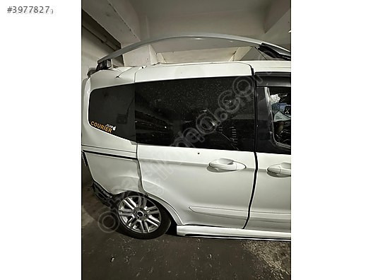 FORD COURİER HATASIZ ÇIKMA SAĞ ARKA SÜRGÜLÜ KAPI