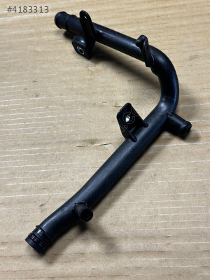 CADDY OCTAVIA LEON 04-13 RADYATÖRSU BORUSU 03G121065AC