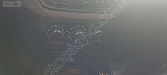 Dacia Lodgy klima kontrol paneli