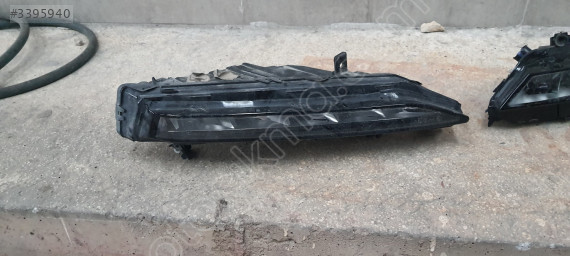 Skoda süper b3  20/22 sag sis farı sefalıar oto cikma