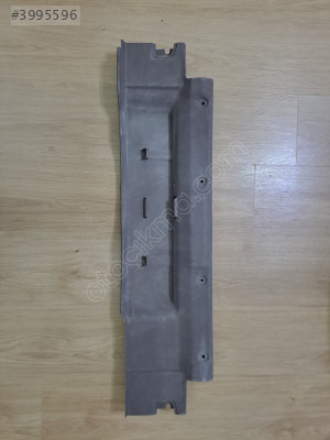 Audi A3 HATCHBACK BAGAJ EŞİK KAPLAMASI