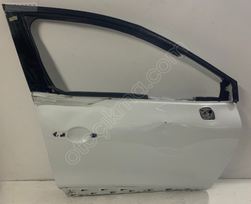 02343 RENAULT CLİO 4 SAĞ ÖN KAPI