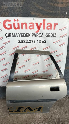 OPEL VECTRA B SOL ARKA KAPI