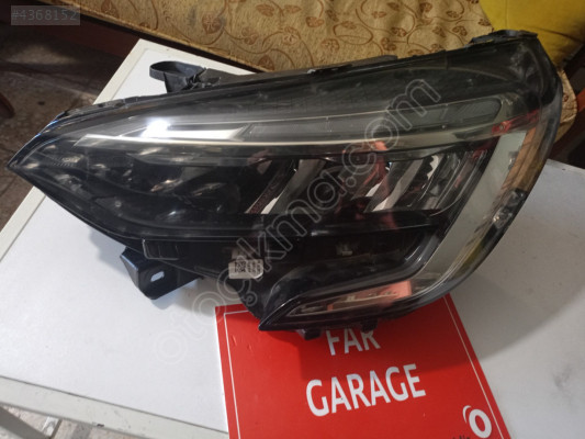 RENAULT CLİO 5 SOL FAR