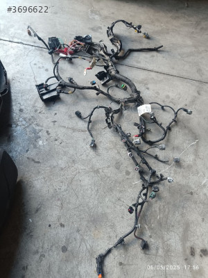 Clio 5 1.0 TCE motor tesisatı 240110831S